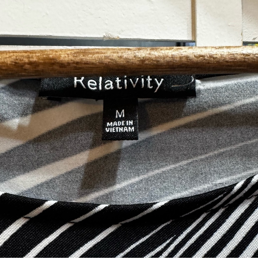 Relativity Non-Typical Striped Top - Picture 3 of 3
